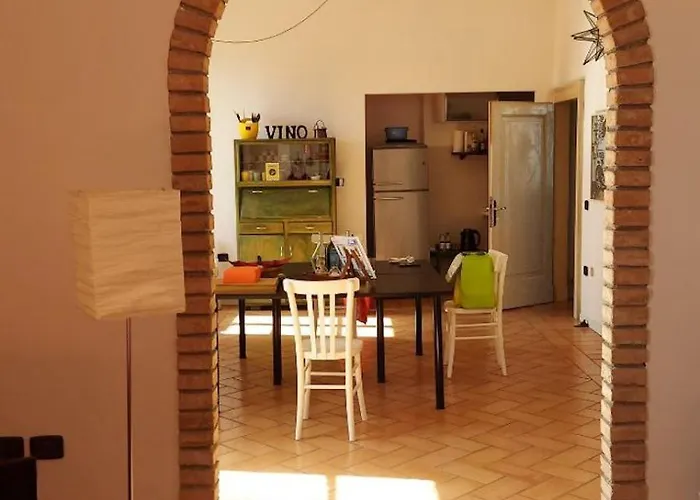 Palazzo Polini Fioretti * Carassai